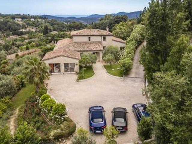 Villa de prestige en vente sur Châteauneuf Grasse