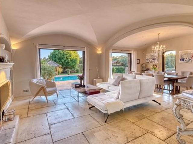 Villa de prestige à vendre sur Grasse