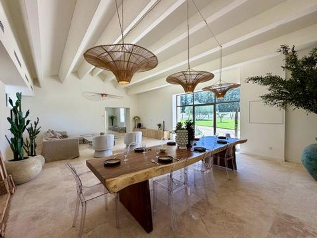 Villa de prestige à vendre sur L'Isle Sur La Sorgue