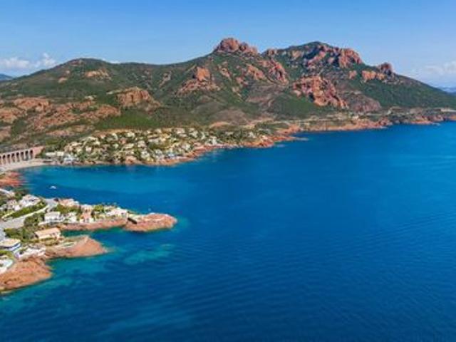 Villa de prestige à vendre sur Saint Raphaël