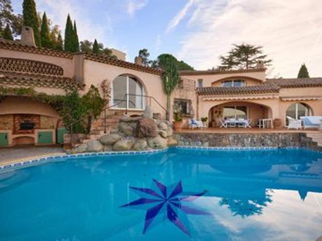 Villa de prestige à vendre sur Théoule Sur Mer