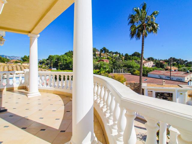 Villa de prestige aux prestations exceptionnelles 250 m2 h 250m² Ollioules
