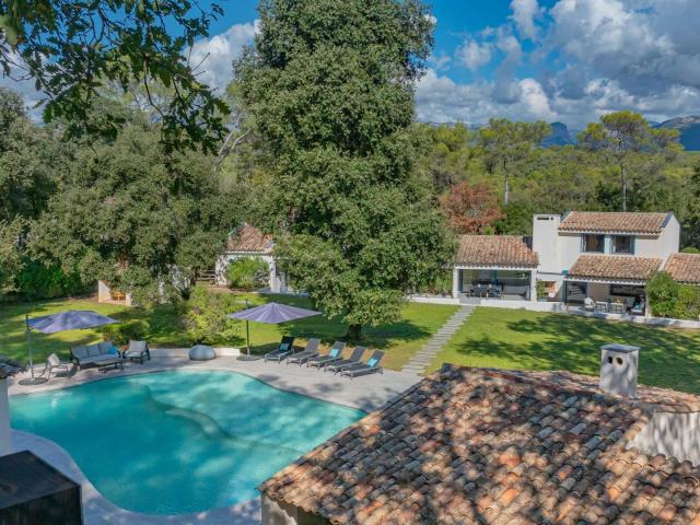 Villa De Prestige Domaine Sécurisé Valbonne 544m² Valbonne