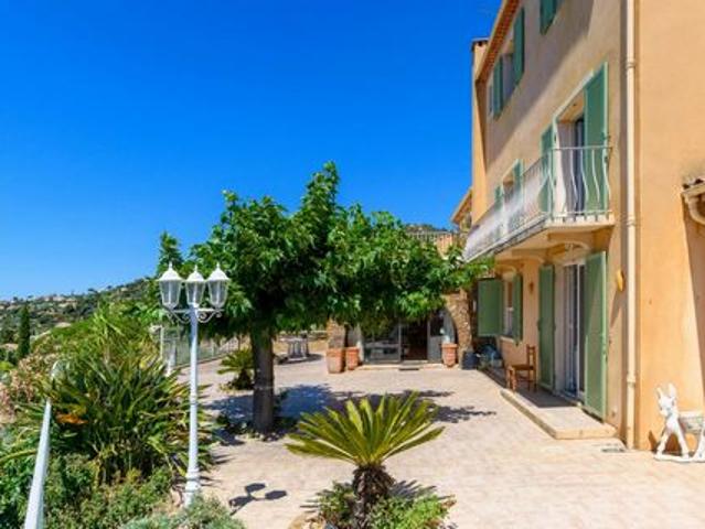 Villa de prestige à la vente sur Bormes Les Mimosas