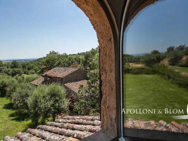 Villa del 1700 con piscina, spa, annessi – Borgo di Lucignan. 915m² Lucignano