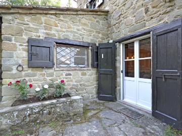 Appartamento in affitto a Vallone Cortona