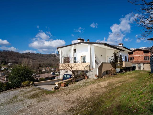 Villa d\'epoca / indipendente in vendita a Tarcento, Ciseriis