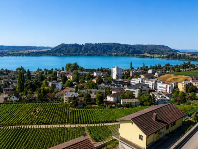 Villa d'exception avec vue panoramique sur le lac