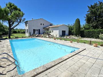 Villa d'Exception de 188 M² Bord de Sorgue & Vue Mont Vento. 188m² Jonquerettes
