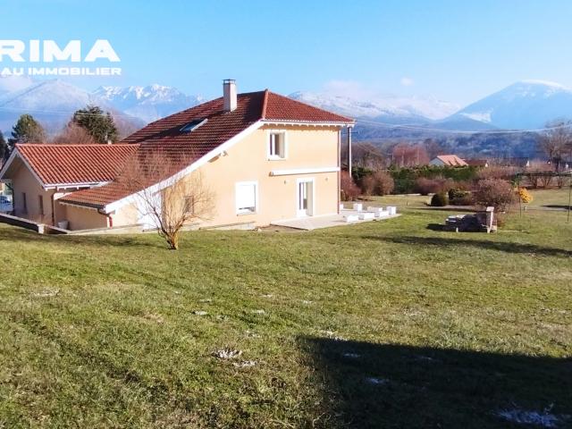 Villa d'Exception T6 Ponsonnas Vue Panoramique Montagnes & Confort Absolu sur Parcelle Constructible de 3480
