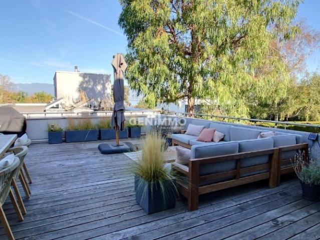 Villa d'exception vue lac ? Modernité, volumes & prestations haut de gamme