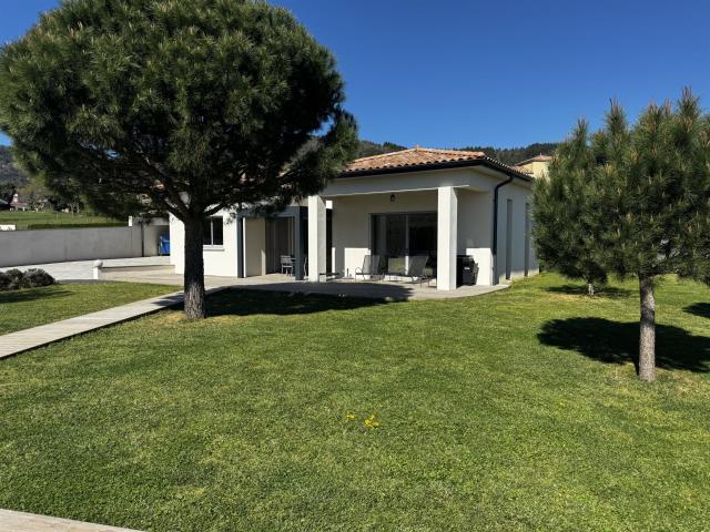 Villa d'exception 200m2 avec terrain de 2004m2 200m² Saint Alban D'ay