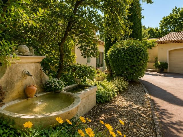 Villa D'exception 6 Pièces Draguignan 285m² Draguignan