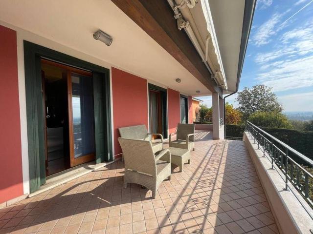 Villa di 400 mq in vendita via Minoglia, 35/D, Volta Mantovana, Lombardia