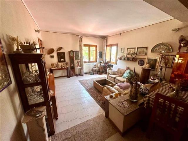 Villa di 415 mq a Trecastagni