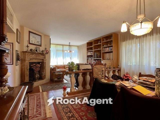 Villa di 431 mq in vendita Via Colle Scarano, 79, Velletri, Roma, Lazio