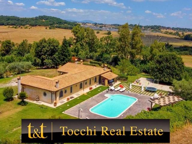 Villa di 460 mq in vendita Via Quarto di Fuori, Trevignano Romano, Roma, Lazio