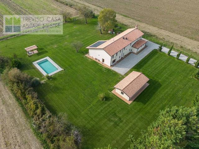 Esclusiva villa di 468 mq in vendita Via Dosa di Sotto, Chiarano, Veneto