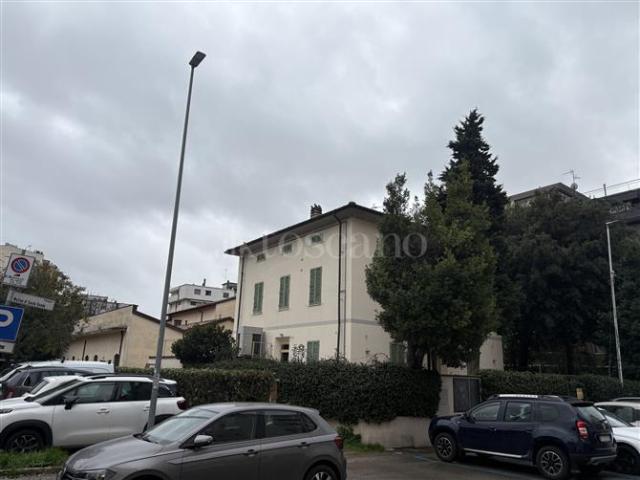 Villa di 470 mq a Mezzana, Zarini, Soccorso Prato