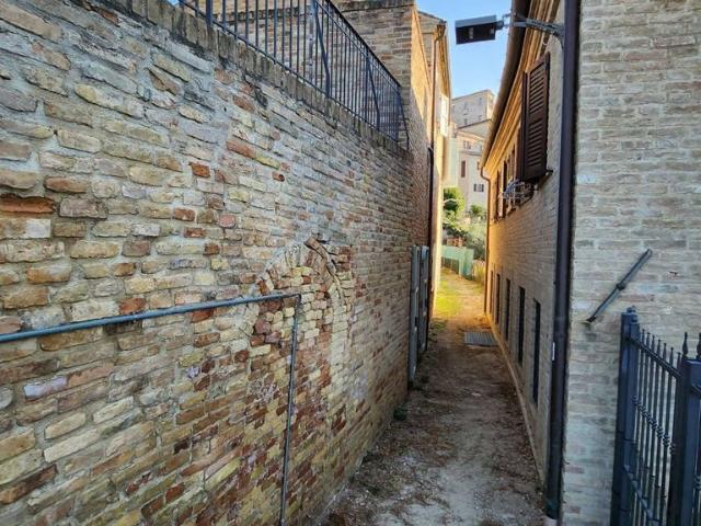 Villa di 493 mq in vendita Via Castello, Cupra Marittima, Ascoli Piceno, Marche