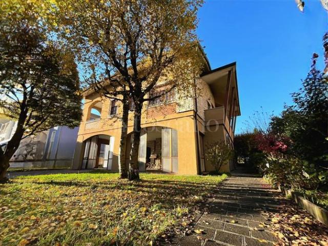 Villa di 500 mq a Centro Sarezzo