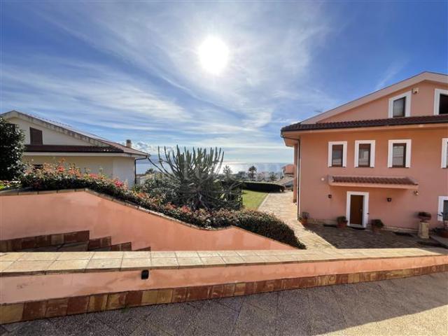 Villa di 500 mq a Faro, Ganzirri, Sant'Agata Messina