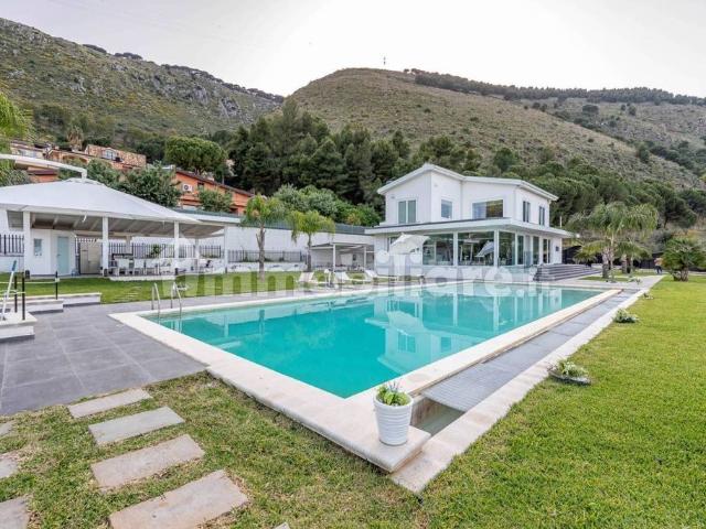 Villa di 534 mq in vendita Via Costantino, Palermo, Sicilia