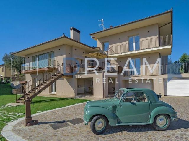 Villa di 569 mq in vendita Via Fra' Benedetto Tiezzi, Foiano della Chiana, Toscana