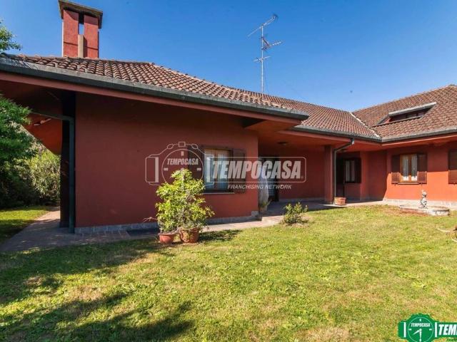 Villa di 600 mq in vendita Via GRAMSCI, Arese, Milano, Lombardia