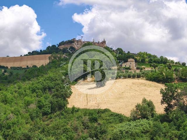 Villa di 600 mq in vendita Montedinove, Marche