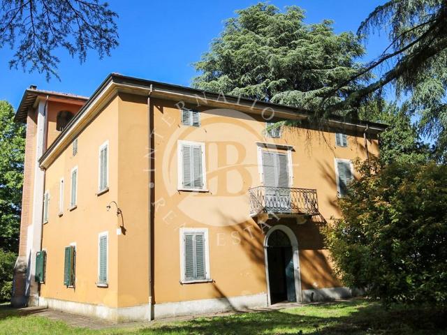 Villa di 630 mq in vendita Parma, Emilia Romagna