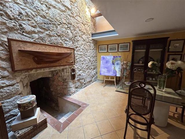 Villa di 700 mq a Scala Greca, Neapolis, Pizzuta Siracusa