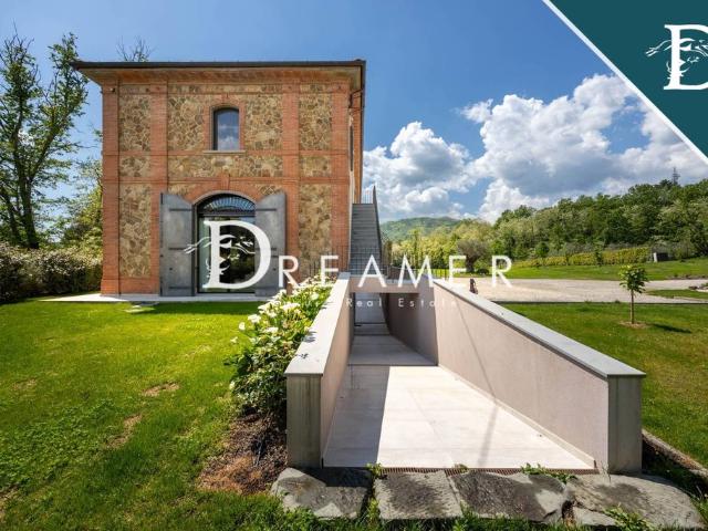 Villa di 720 mq in vendita Via di Gugliano, 10, 51100, Pistoia, Toscana
