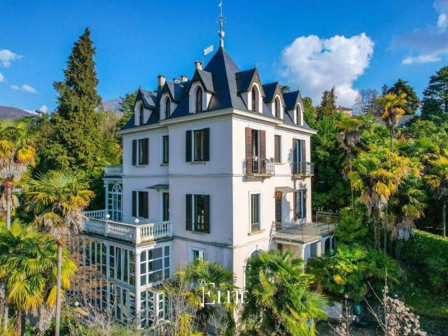 Villa di 800 mq in vendita Via Lugano, 21a, Luino, Lombardia