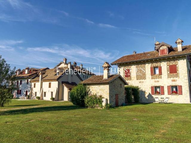 Prestigiosa villa di 821 mq in vendita, Via del Boscon, Belluno, Veneto