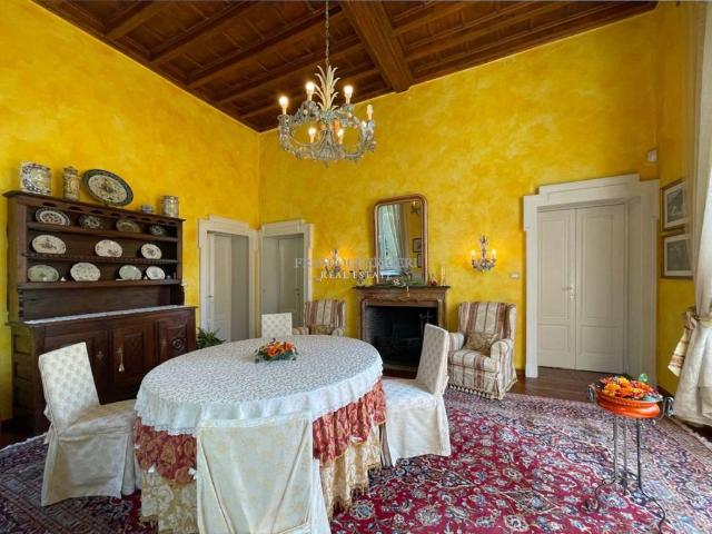 Villa di 870 mq in vendita Via San Giuseppe, Merate, Lecco, Lombardia