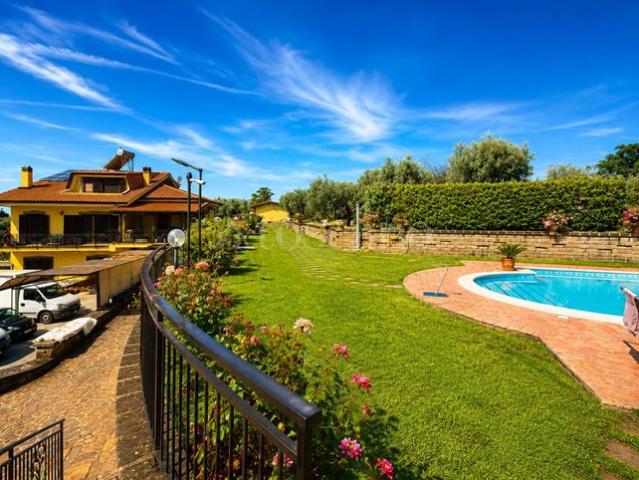 Villa di 920 mq a Rioli, Paganico Velletri