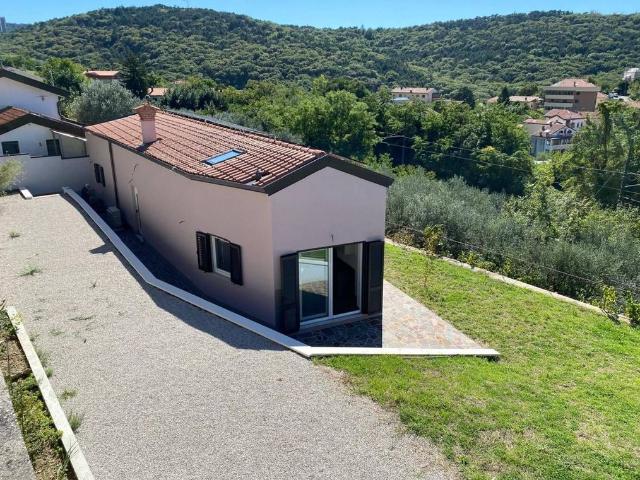 Villa di 102 mq in vendita Via del Timo, 1/1, Trieste, Friuli Venezia Giulia
