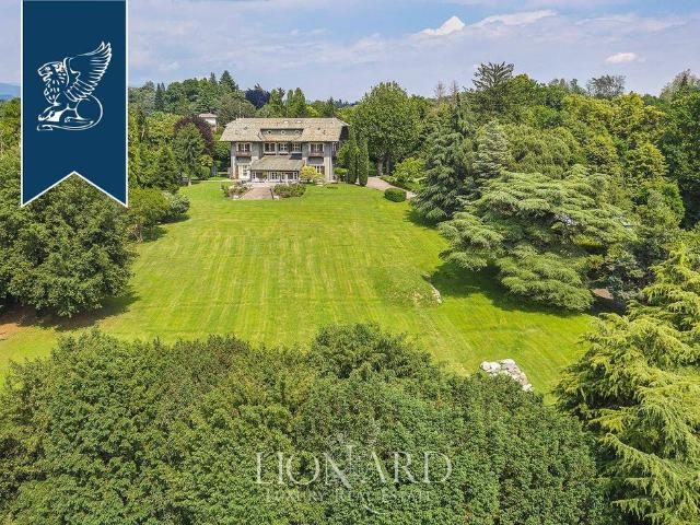 Villa di 1104 mq in vendita Besana in Brianza, Italia
