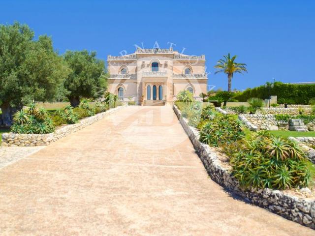 Prestigiosa villa di 1200 mq in vendita Noto, Sicilia