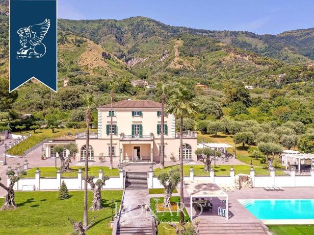 Villa di 1200 mq in vendita Sarno, Campania