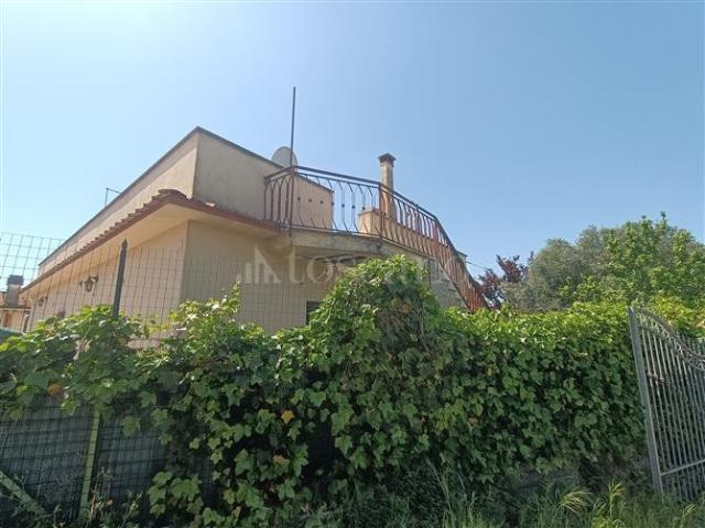 Villa di 120 mq a Cecchignola, Fonte Meravigliosa Roma