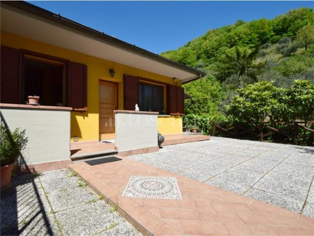 Villa di 127 mq a Vernio