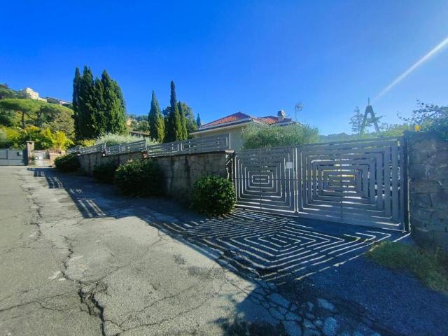 Villa di 150 mq in vendita Via 4 Dicembre, Castel Gandolfo, Lazio
