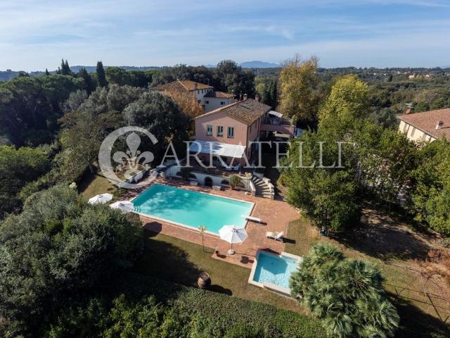 Villa di 1600 mq in vendita Fucecchio, Italia