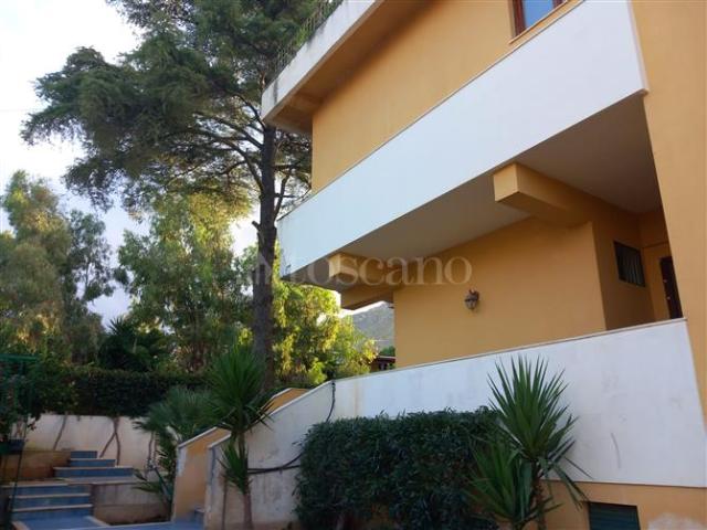 Villa Bifamiliare di 160 mq a Torre Colonna Sperone Altavilla Milicia