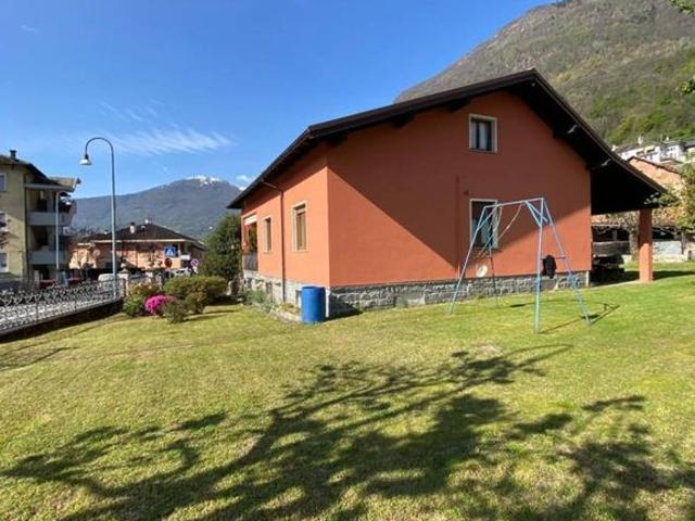Villa di 160 mq in vendita Via Dante Alighieri, 8, Crevoladossola, Piemonte