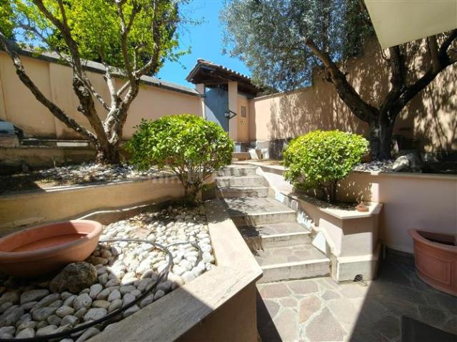 Villa di 170 mq a Axa, Casal Palocco, Infernetto Roma