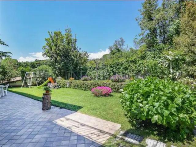 Villa di 180 mq a Trecastagni