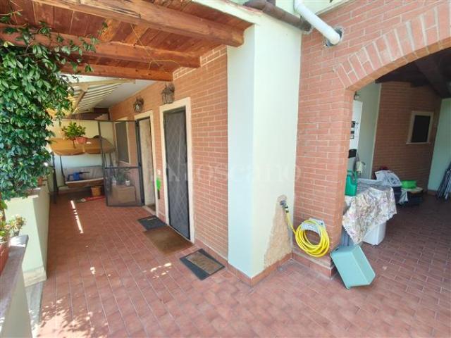 Villa di 180 mq a Axa, Casal Palocco, Infernetto Roma